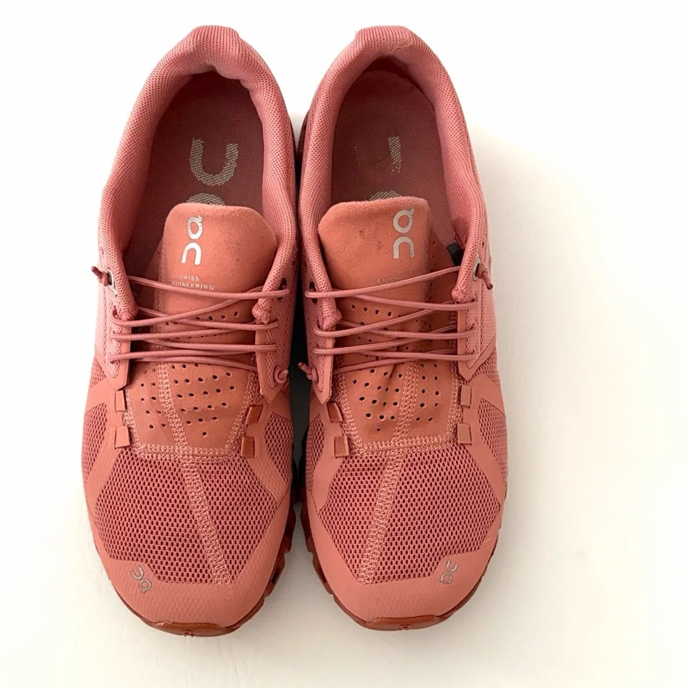 On Cloud 5 Women’s Running Shoes Sneakers Monochrome Rose Speed Laces size 9 - Picture 4 of 15